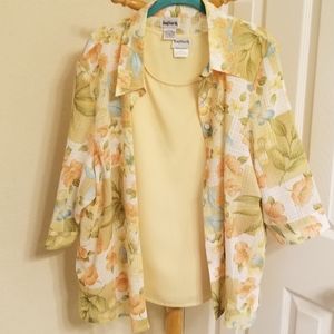 Bon worth 2 piece Floral Top and Cami